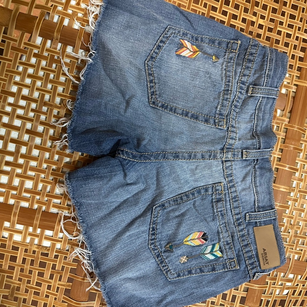 Ariat Denim Shorts with Embroidered Accents - Picture 2 of 5